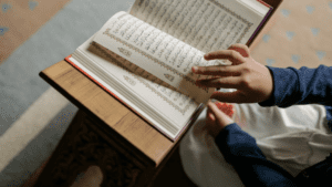 کیا۔تجوید سیکھنا فرض ہے؟اسلامی سکالرز کے اقوال کی روشنی میں